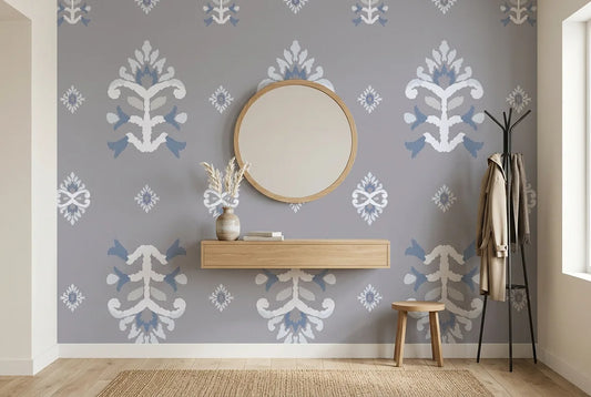 Papel tapiz Ikat Organic instalado en un recibidor de estilo nórdico