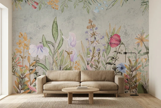 Papel tapiz Jardín Silvestre instalado en una sala de estar minimalista