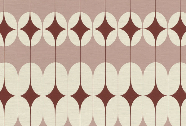 Papel tapiz con patrón geométrico de arcos crema y estrellas terracota sobre fondo rosa empolvado.