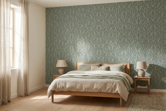 Papel tapiz Arcos Salvia instalado en un dormitorio sereno