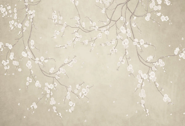 Papel tapiz con ramas de cerezo en flor sobre fondo beige vintage con textura suave para pared.
