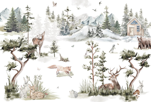 Papel tapiz mural infantil con acuarelas de animales del bosque, pinos nevados y cabaña en tonos verde y marrón.