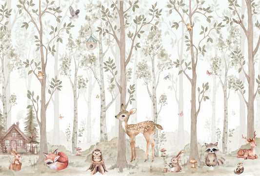 Papel tapiz mural infantil con animales del bosque, ciervo, zorro y cabaña en tonos beige y verde oliva suave.