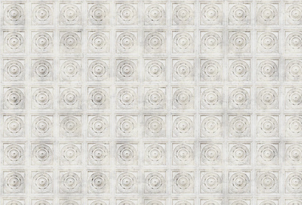 Papel tapiz con diseño de casetones clásicos y rosetones tallados en relieve tono blanco marfil y gris.