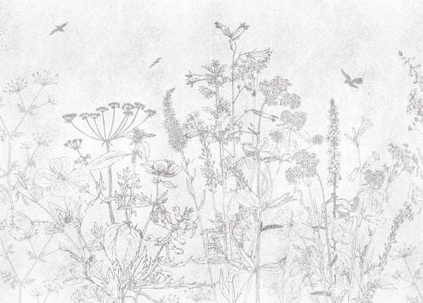 Papel tapiz mural con ilustración botánica de flores silvestres y aves en trazo fino sobre fondo blanco texturizado.