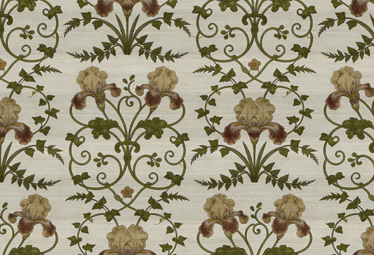 Papel tapiz con patron botanico de lirios ocres y follaje verde oliva sobre fondo beige texturizado.