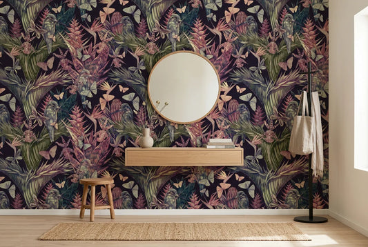 Papel tapiz Noche Tropical instalado en un recibidor de estilo nórdico