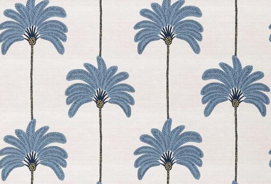 Papel tapiz con patrón de palmeras estilizadas en tonos azul y fondo beige texturado.