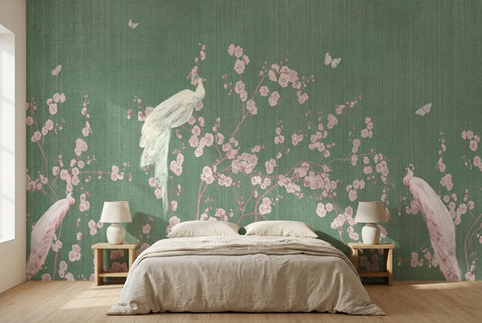 Papel tapiz Pavos de Jade instalado en un dormitorio sereno