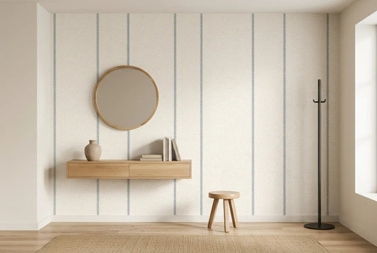Papel tapiz Rayas Bretaña Empapelados y Patrones instalado en un recibidor de estilo nórdico