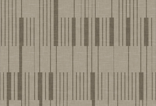 Papel tapiz con patrón geométrico lineal en tonos greige y beige con textura de lino para pared.