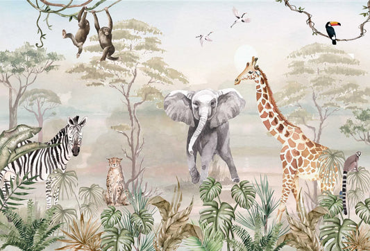 Papel tapiz mural safari infantil en acuarela con elefante, jirafa, cebra y follaje en tonos beige y verde.