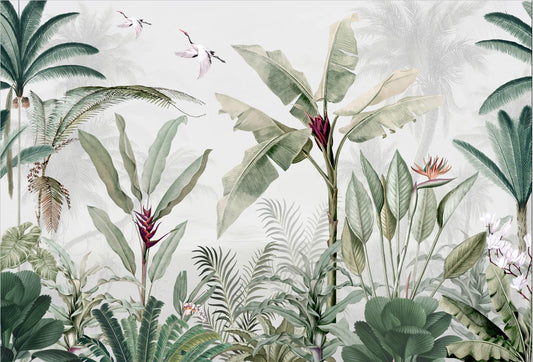 Papel tapiz mural con paisaje de palmeras, plataneros, flores exóticas y garzas volando sobre fondo claro.