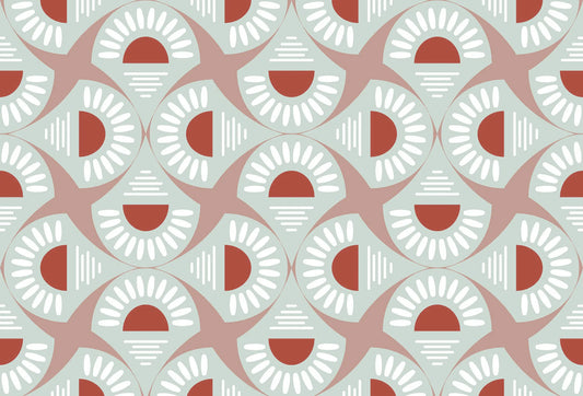 Papel tapiz con patrón geométrico retro en tonos terracota, verde menta y crema con formas de soles y abanicos.