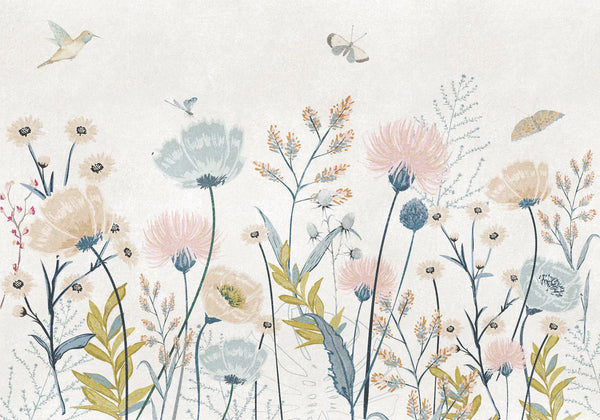 Papel tapiz con pradera de flores silvestres en acuarela rosa y celeste con mariposas
