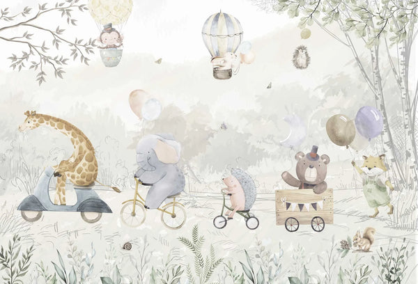 Papel tapiz infantil con animales en acuarela paseando en bicicleta, motoneta y globos en tonos salvia y beige.